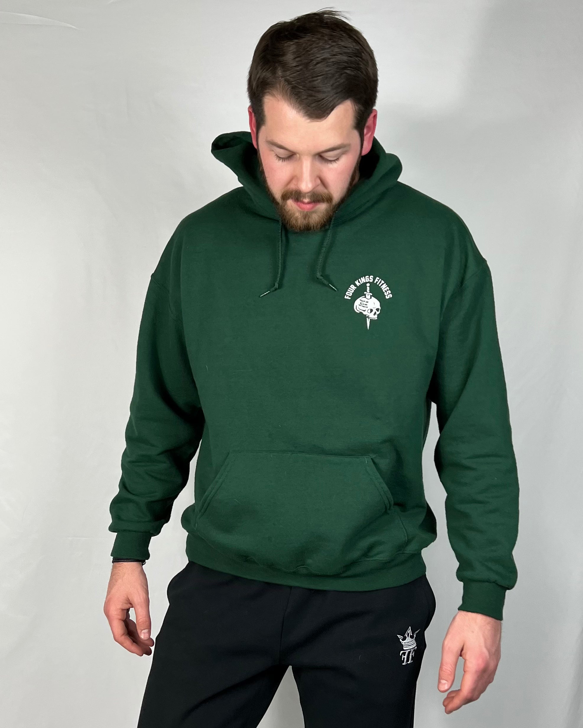 Comfort Stunts Growth - Hoodie - Four Kings Fitness